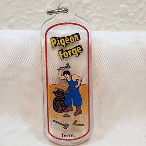 Vintage Pigeon Forge Tennessee Key Chain Blacksmith 1980s Union Souvenir Plastic